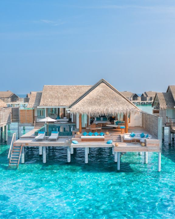 One Bedroom Family Over Water Pool Villa - Anantara Kihavah