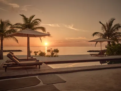 One Bedroom Sunset Beach Pool Villa - Patina Maldives