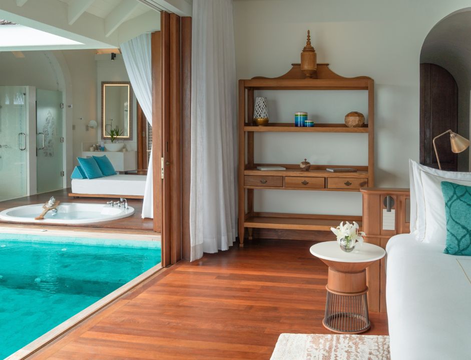 Sunset Over Water Pool Villa - Anantara Kihavah Maldives