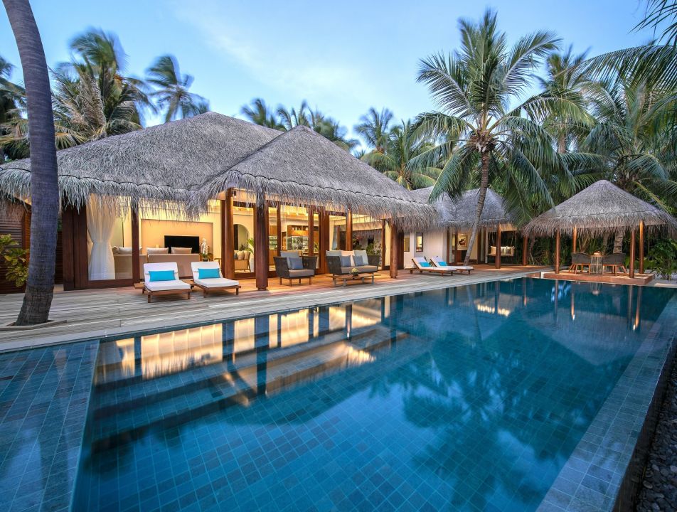 Three Bedroom Beach Pool Residence - Anantara Kihavah Maldives