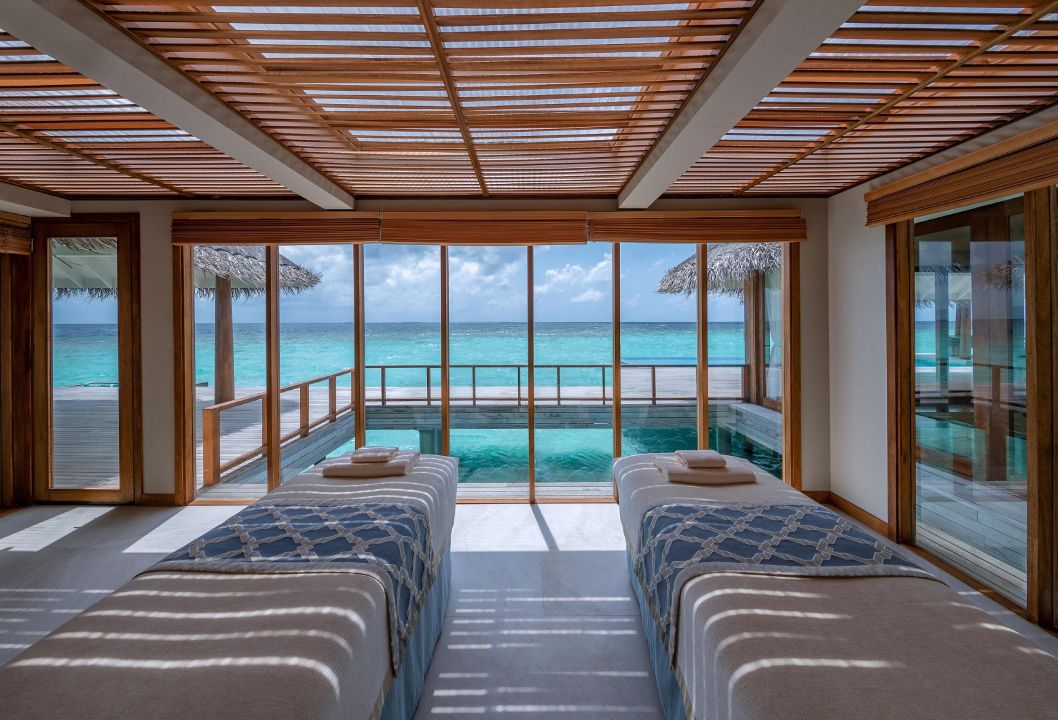 Two Bedroom Sunset Over Water Pool Residence - Anantara Kihavah Maldives