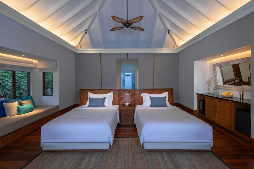 Three Bedroom Beach Pool Residence - Anantara Kihavah Maldives