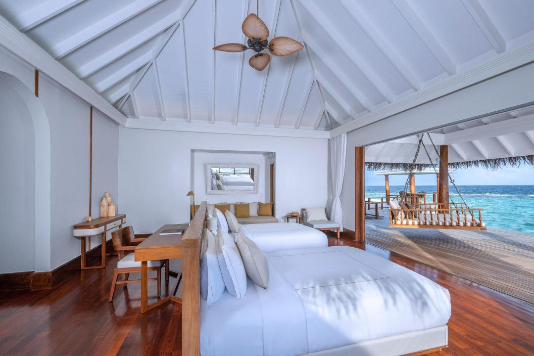 Two Bedroom Sunset Over Water Pool Residence - Anantara Kihavah Maldives