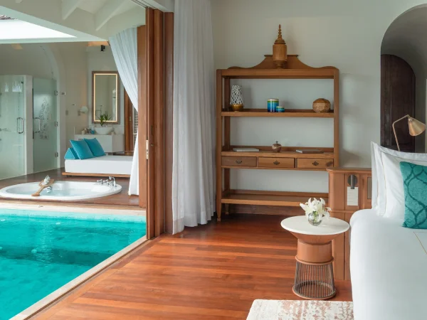 Over Water Pool Villa - Anantara Kihavah Maldives