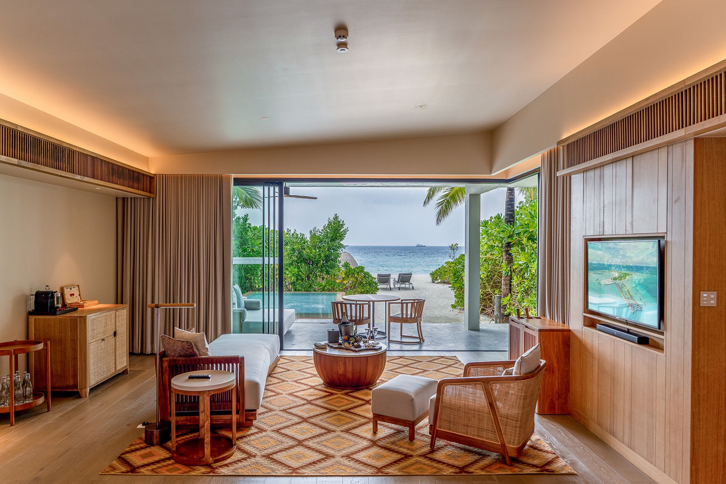 Beach Villa with Private Pool - Kuda Villingili Resort Maldives
