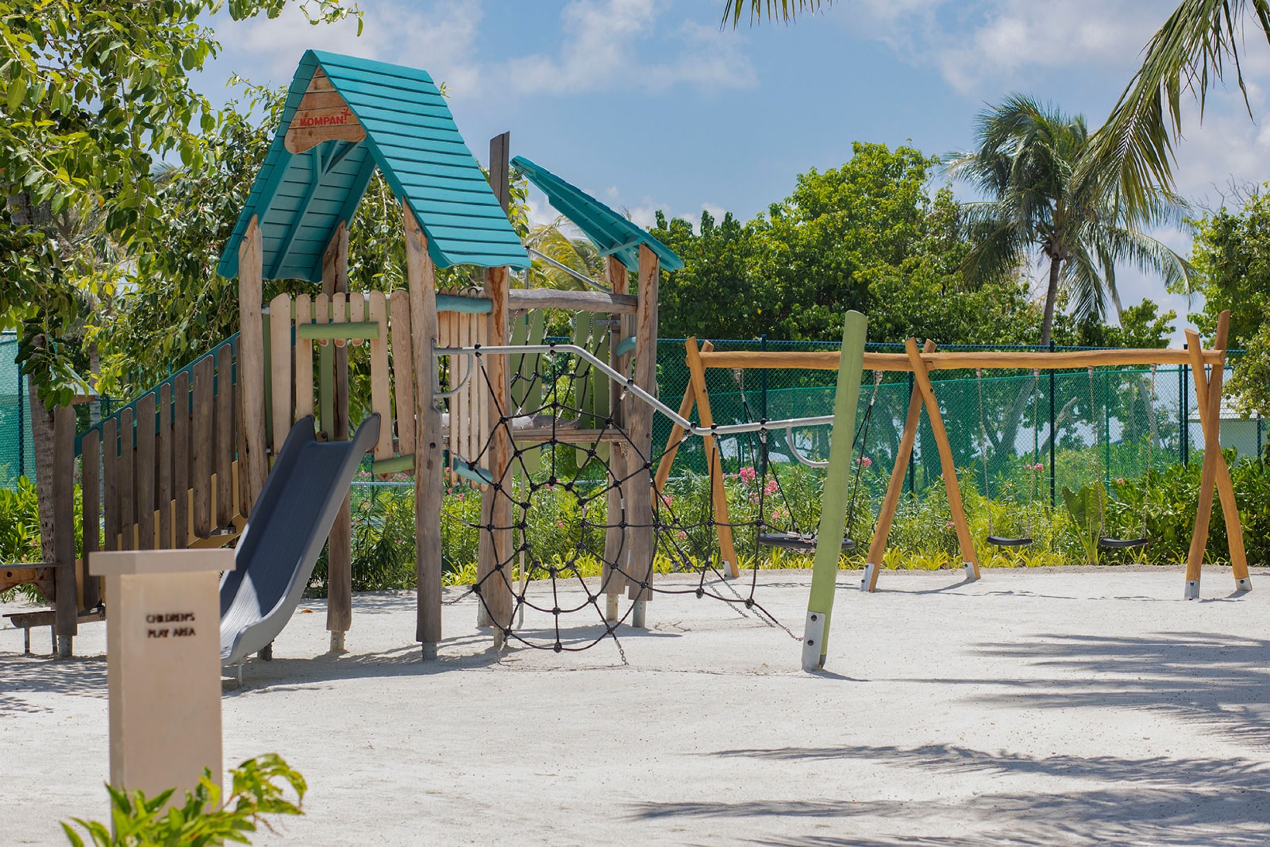 Kuda Villingili Resort Maldives