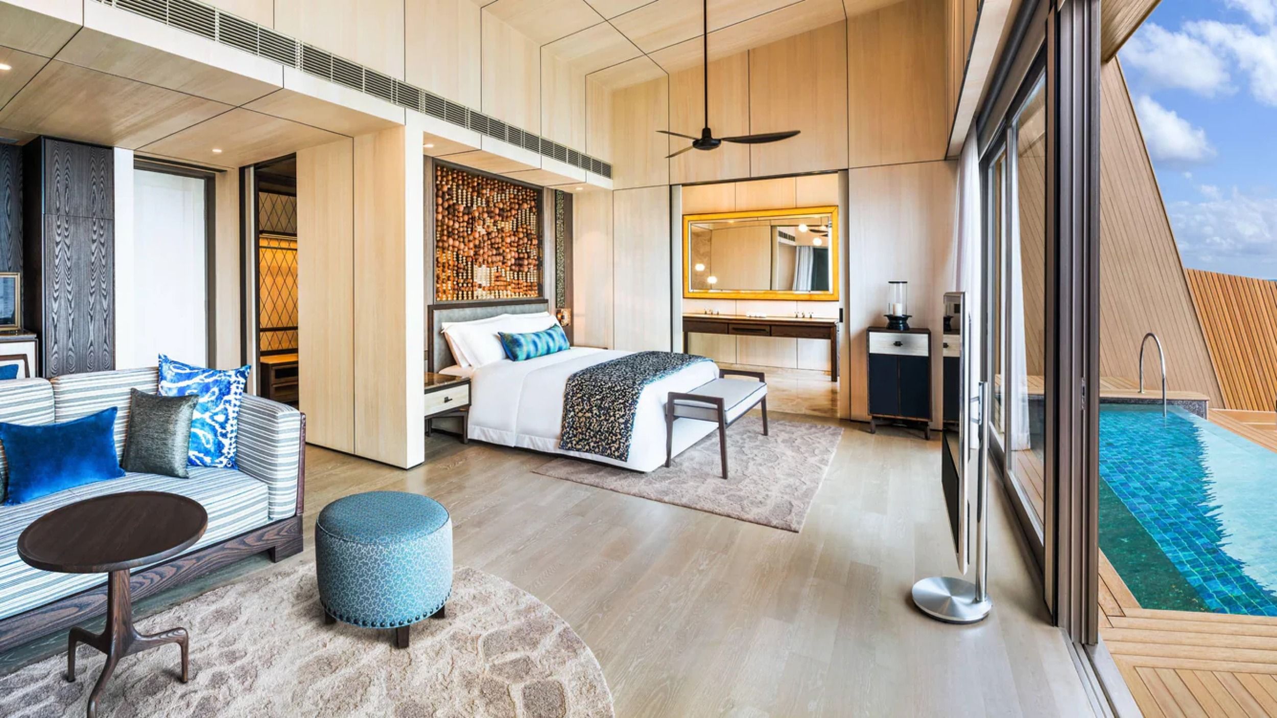 Over Water Villa with Pool
- bedroom - The St. Regis Maldives Vommuli Resort