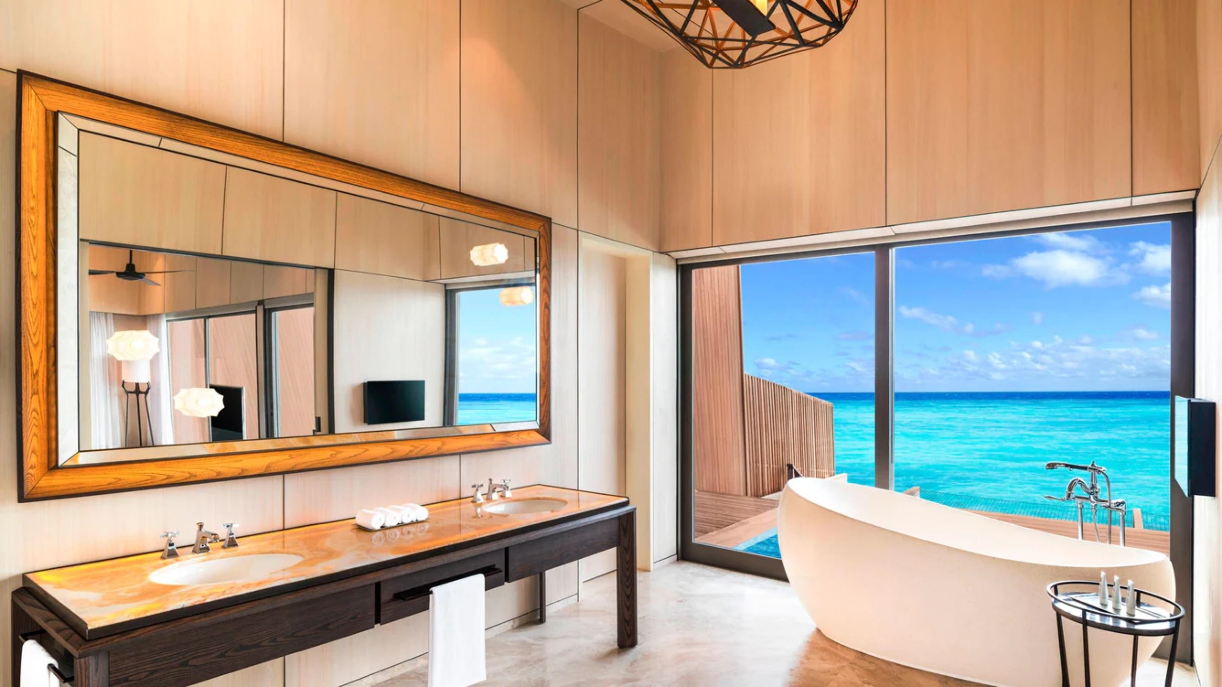 Over Water Villa with Pool
- bathroom - The St. Regis Maldives Vommuli Resort