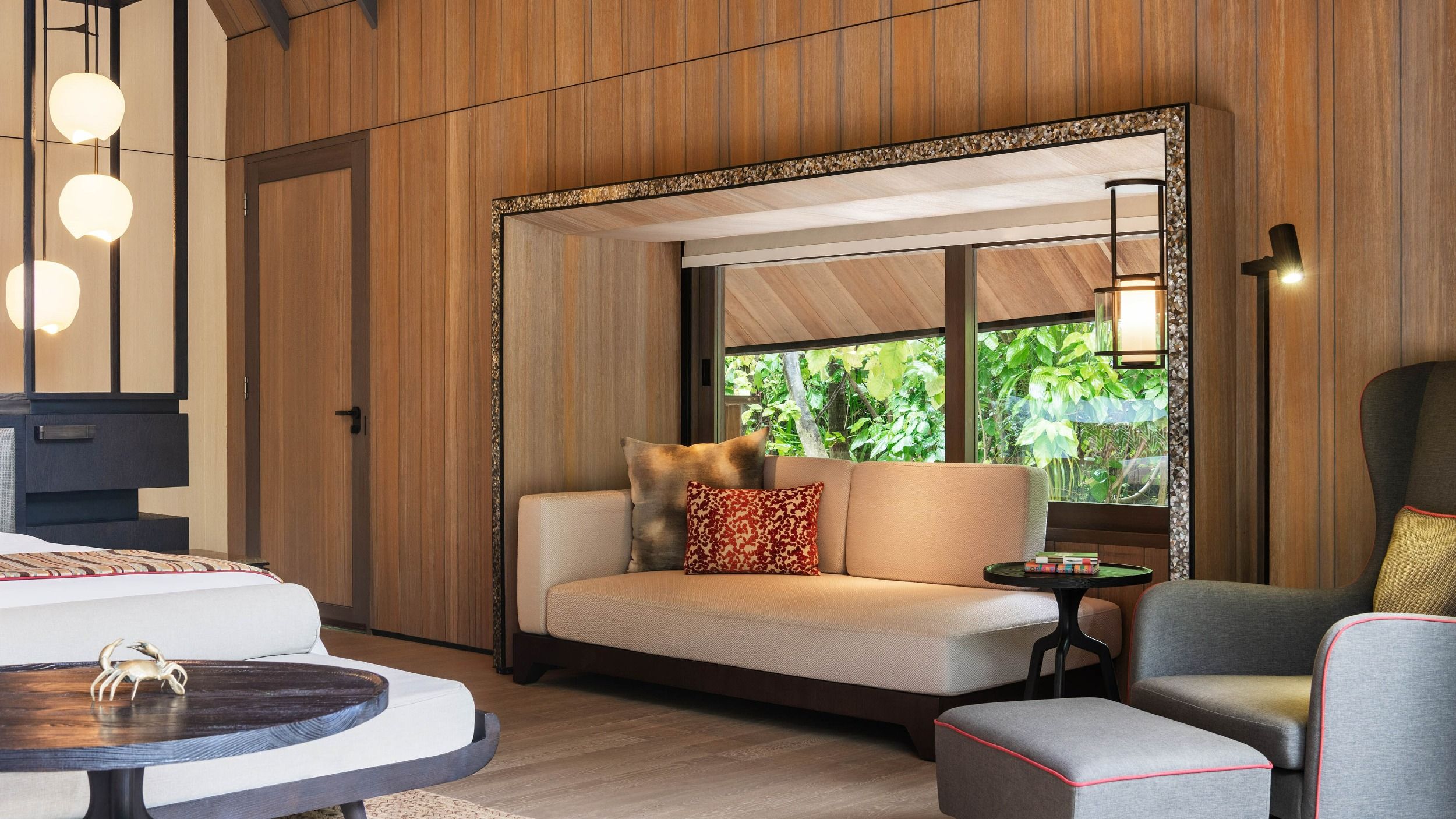 Garden Villa with Pool - Living room - The St. Regis Maldives Vommuli Resort