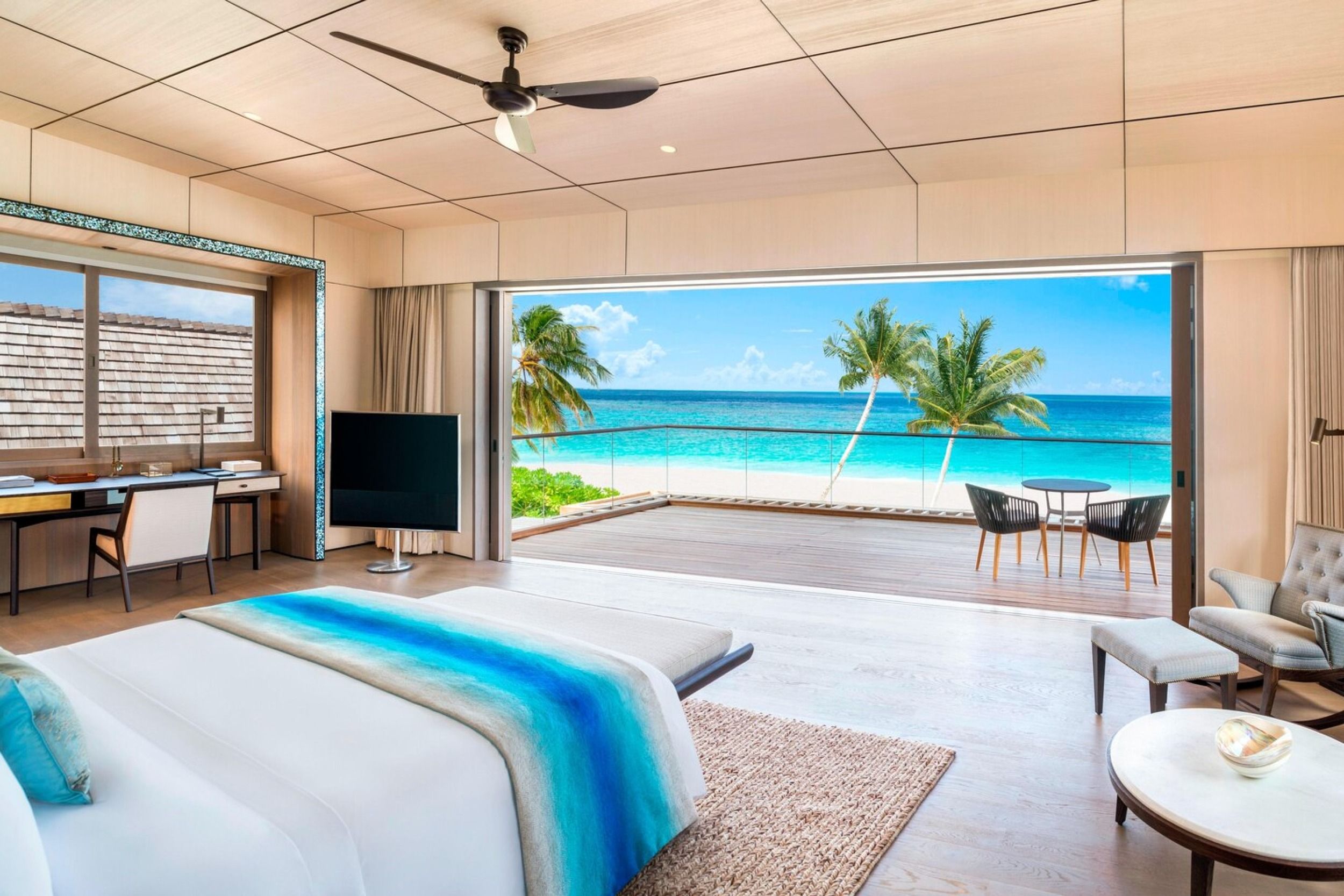 Beach Suite with Pool - Two Bedroom - Master bedroom - The St Regis Maldives Vommuli Resort