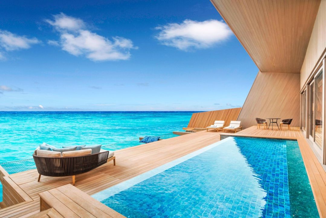 Panoramic Ocean Overwater Villa with Pool
- outdoor pool - The St. Regis Maldives Vommuli Resort