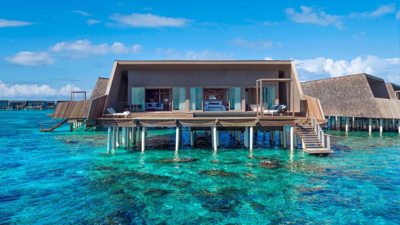 Panoramic Overwater St. Regis Suite with Pool - Exterior - The St Regis Maldives Vommuli Resort