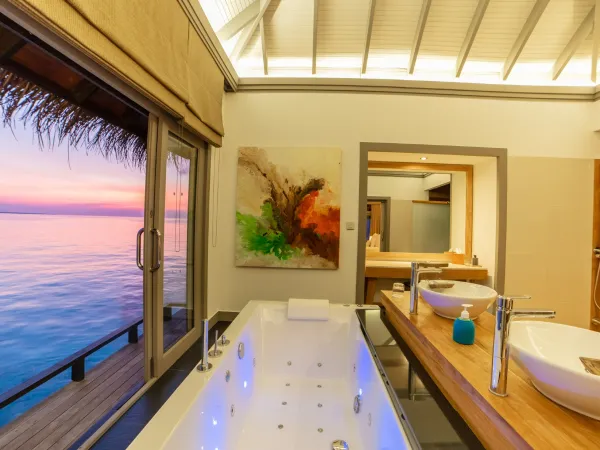 2 Bedroom Ocean Residence with Family Infinity Pool - JA Manafaru Maldives