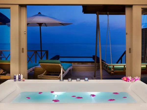 Sunset Water Villa with Infinity Pool - JA Manafaru Maldives