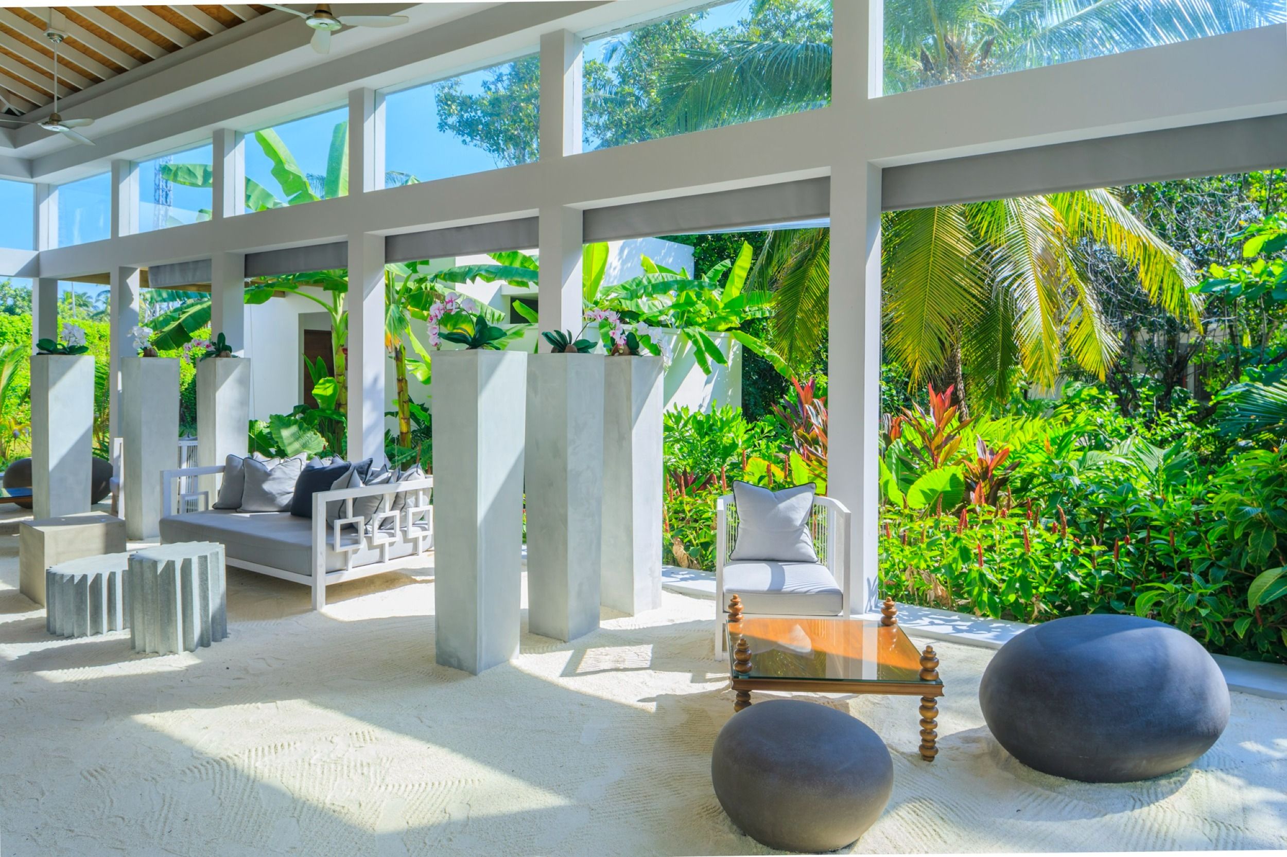 NIVA Dhigali Maldives