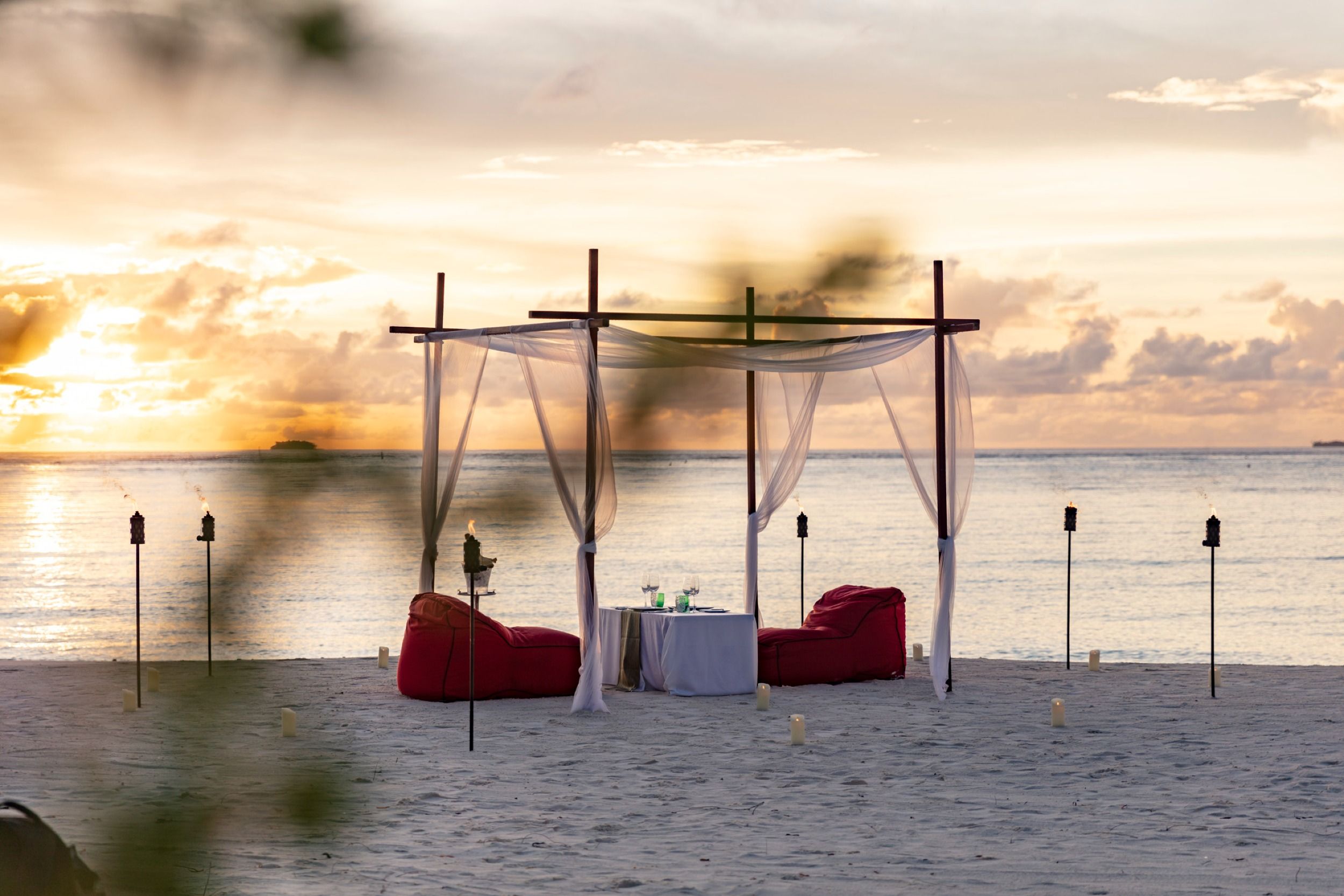 Destination Dining Beach Sunset 
