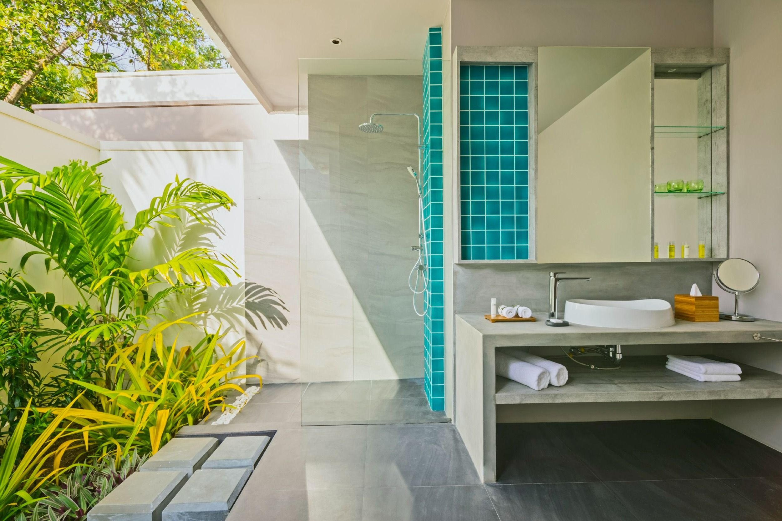 Deluxe Beach Bungalow 