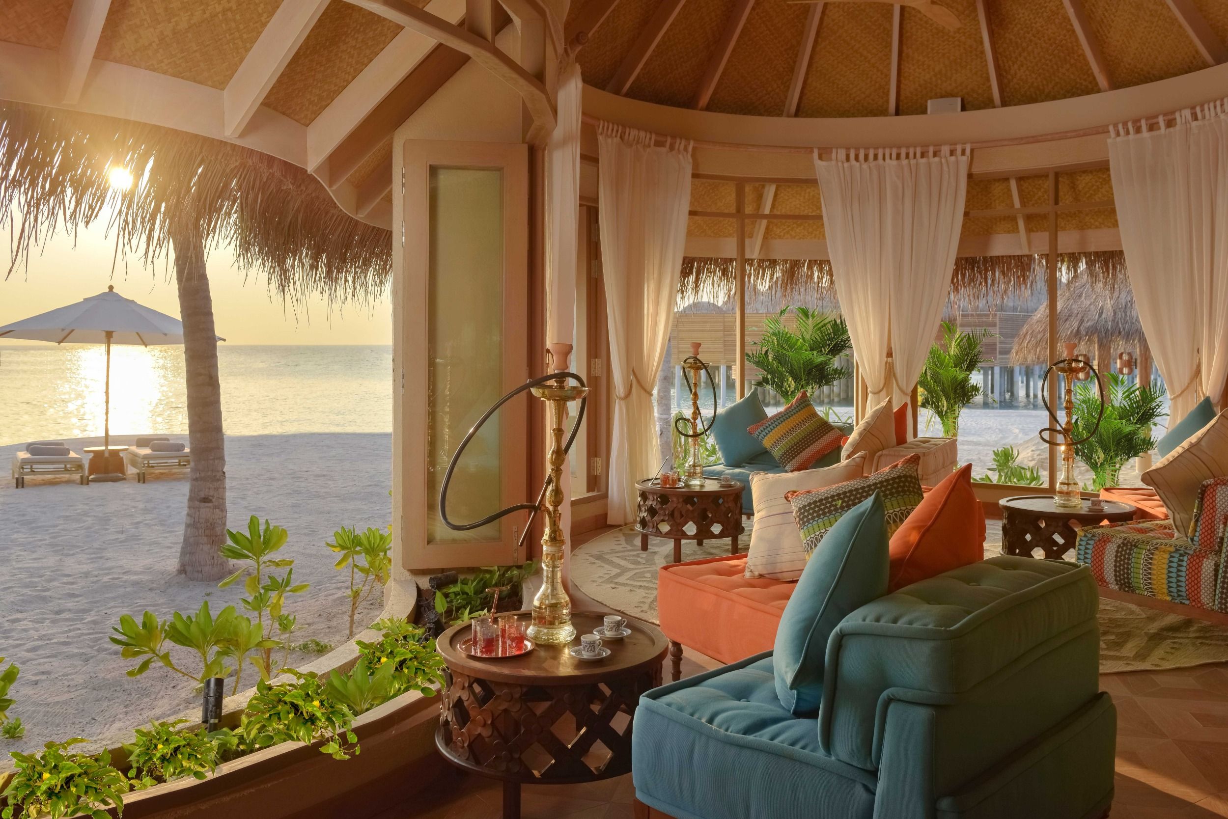 The Nautilus Maldives dining Naiboli pool bar