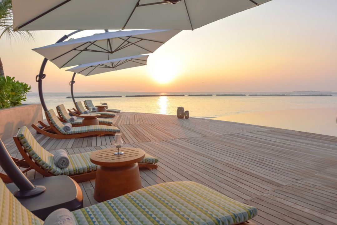 The Nautilus Maldives dining Naiboli pool bar