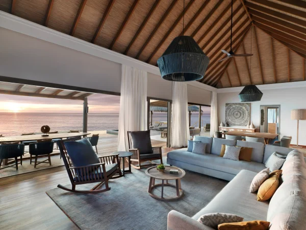 The Vakkaru Over Water Residence - Living room - Vakkaru Maldives