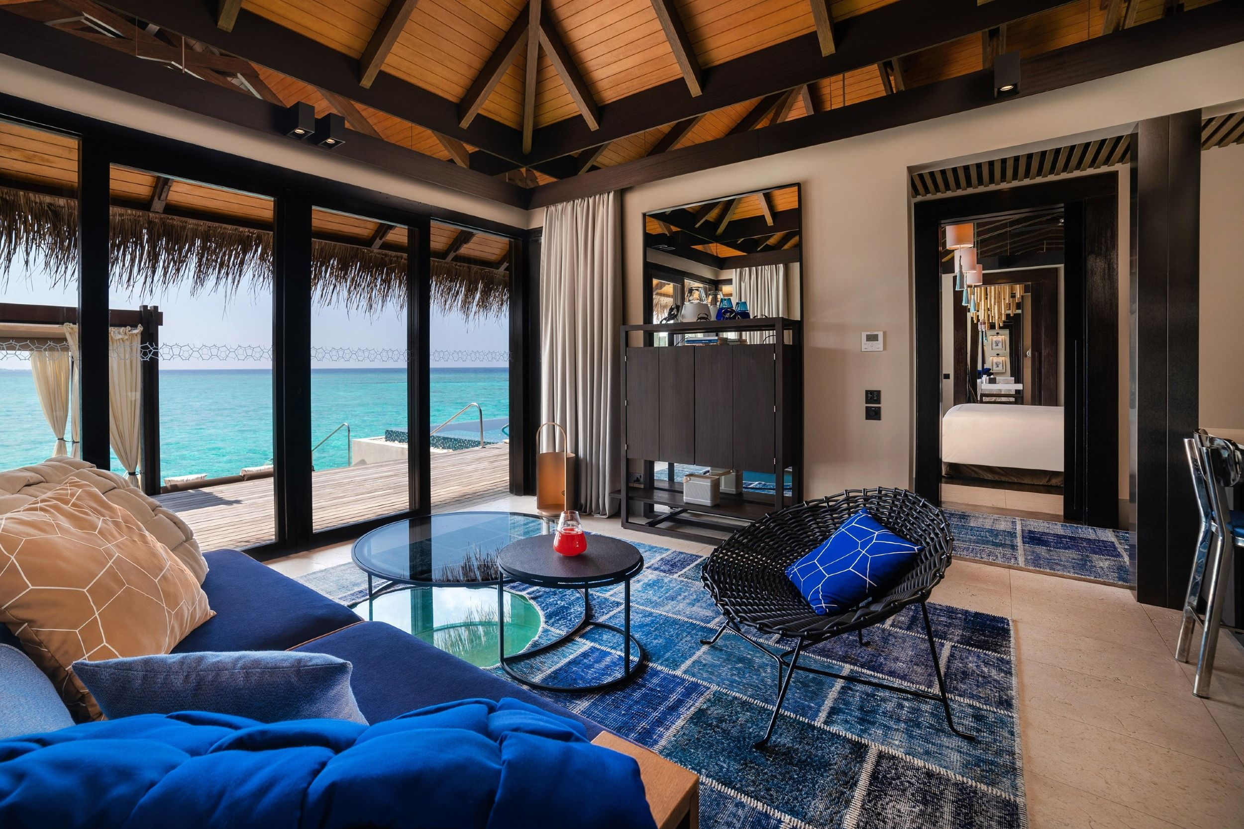 Sunset Deluxe Water Pool Villa Living area 