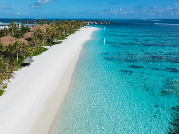 Beach Radisson Blu Resort Maldives