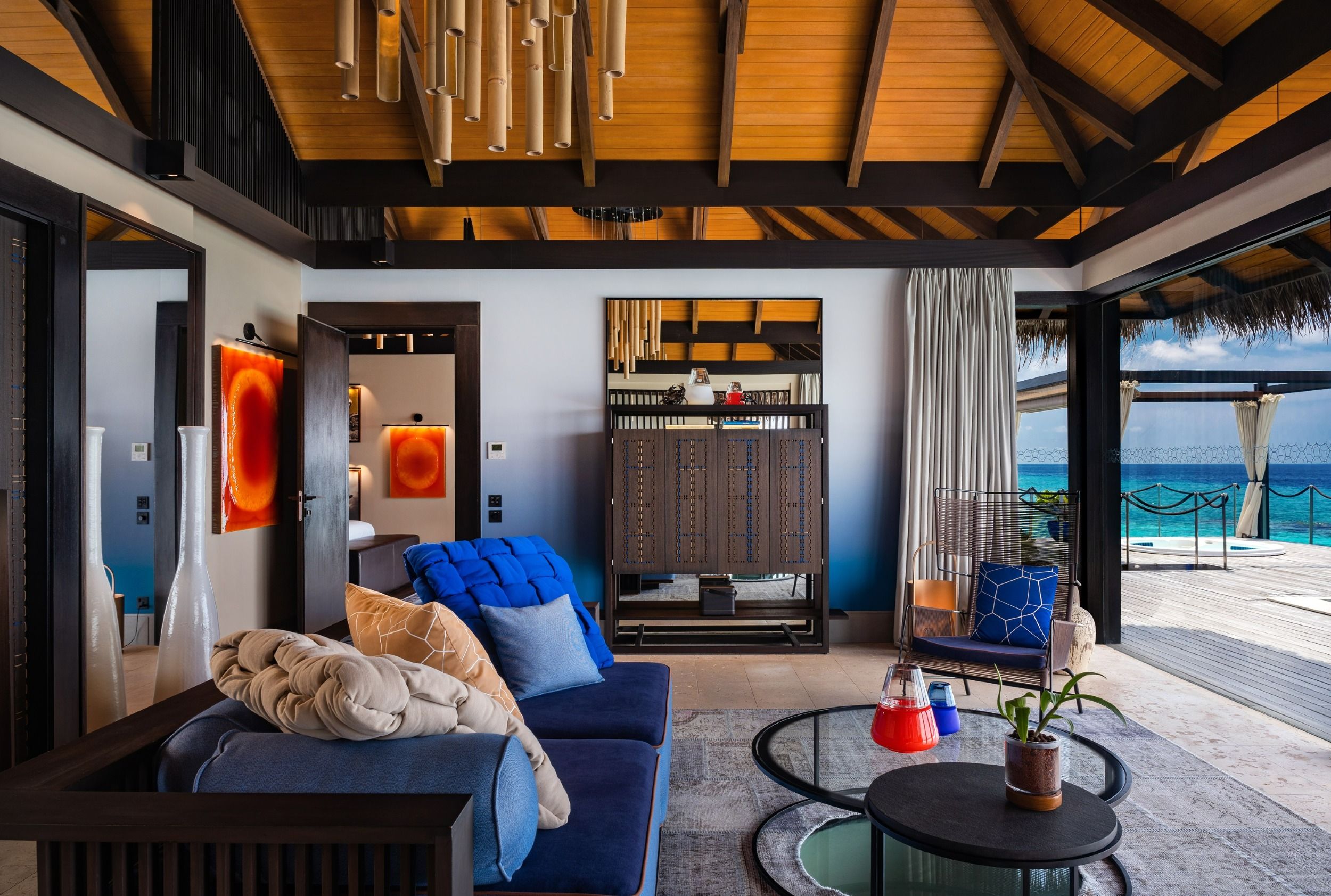 Ocean Pool House  living area 