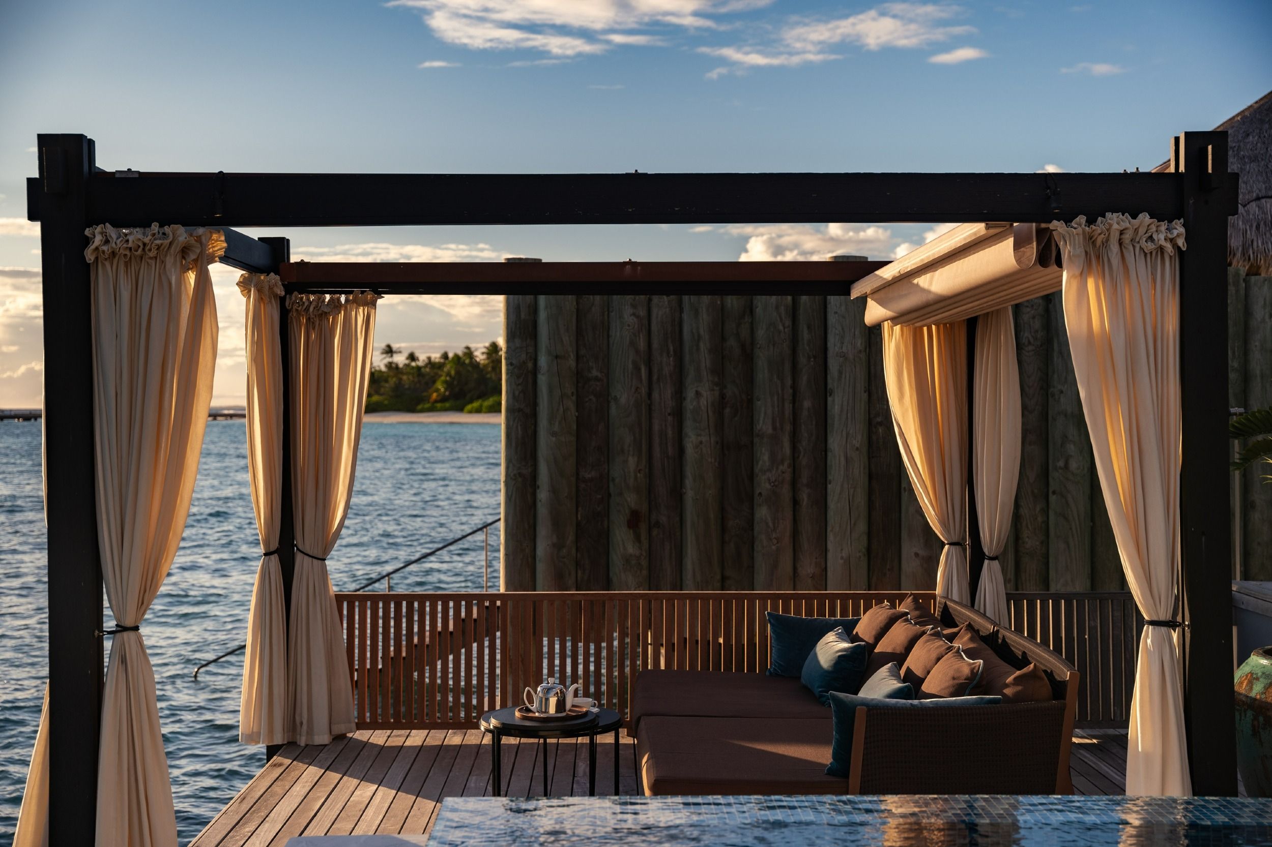 Sunrise Water Pool Villa  Deck