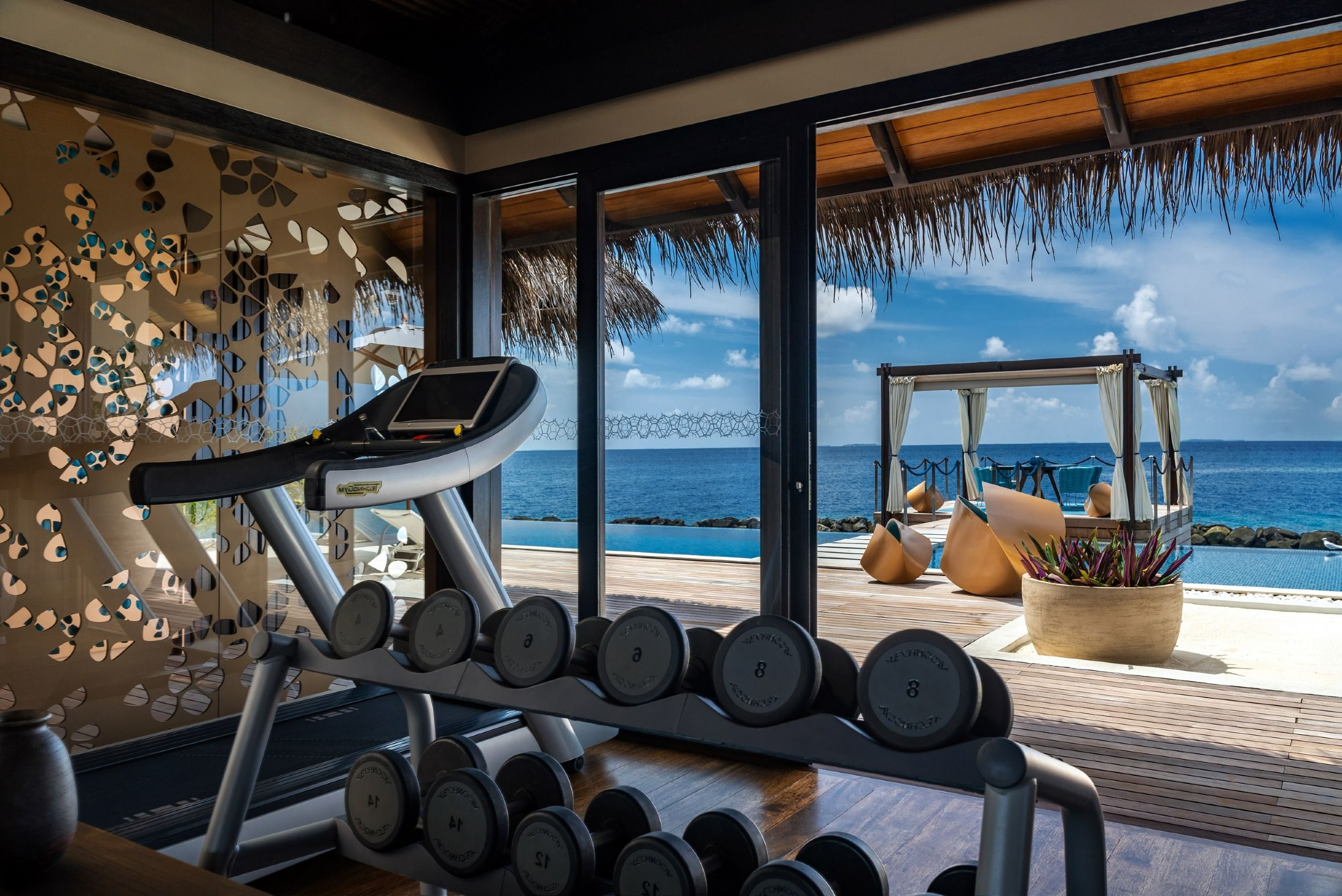 Romantic Pool Residence 1 Bedroom gym 