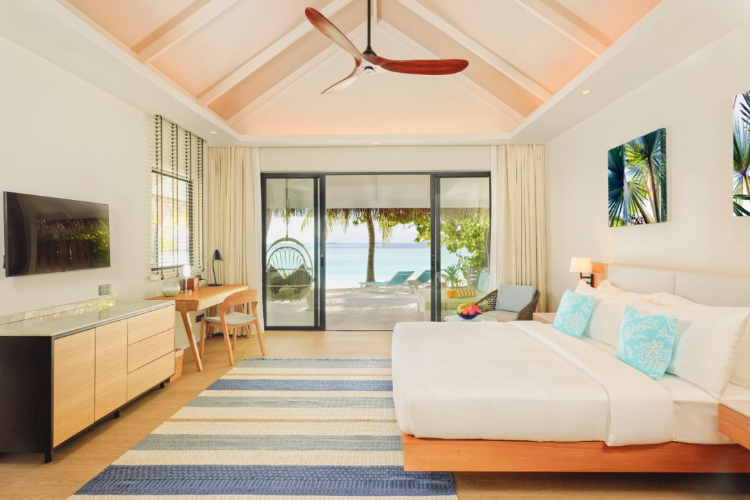 Sunset Family Beach Villa with Jacuzzi - Nova Maldives