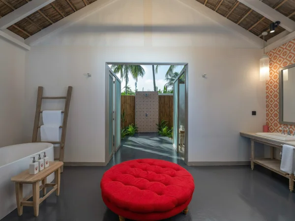 Beach Pool Suite - Bathroom - Cora Cora Resort Maldives
