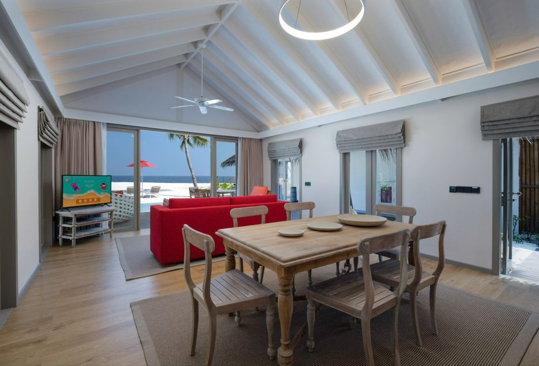 Beach Pool Suite - Separate living area - Cora Cora Resort Maldives