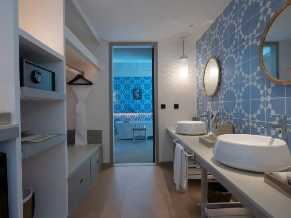 Lagoon Villa - Bathroom - Cora Cora Resort Maldives