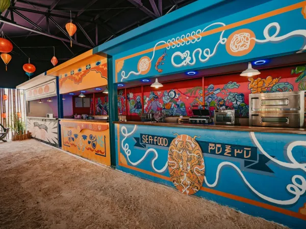 Main Restaurant Kaa Kada Interior