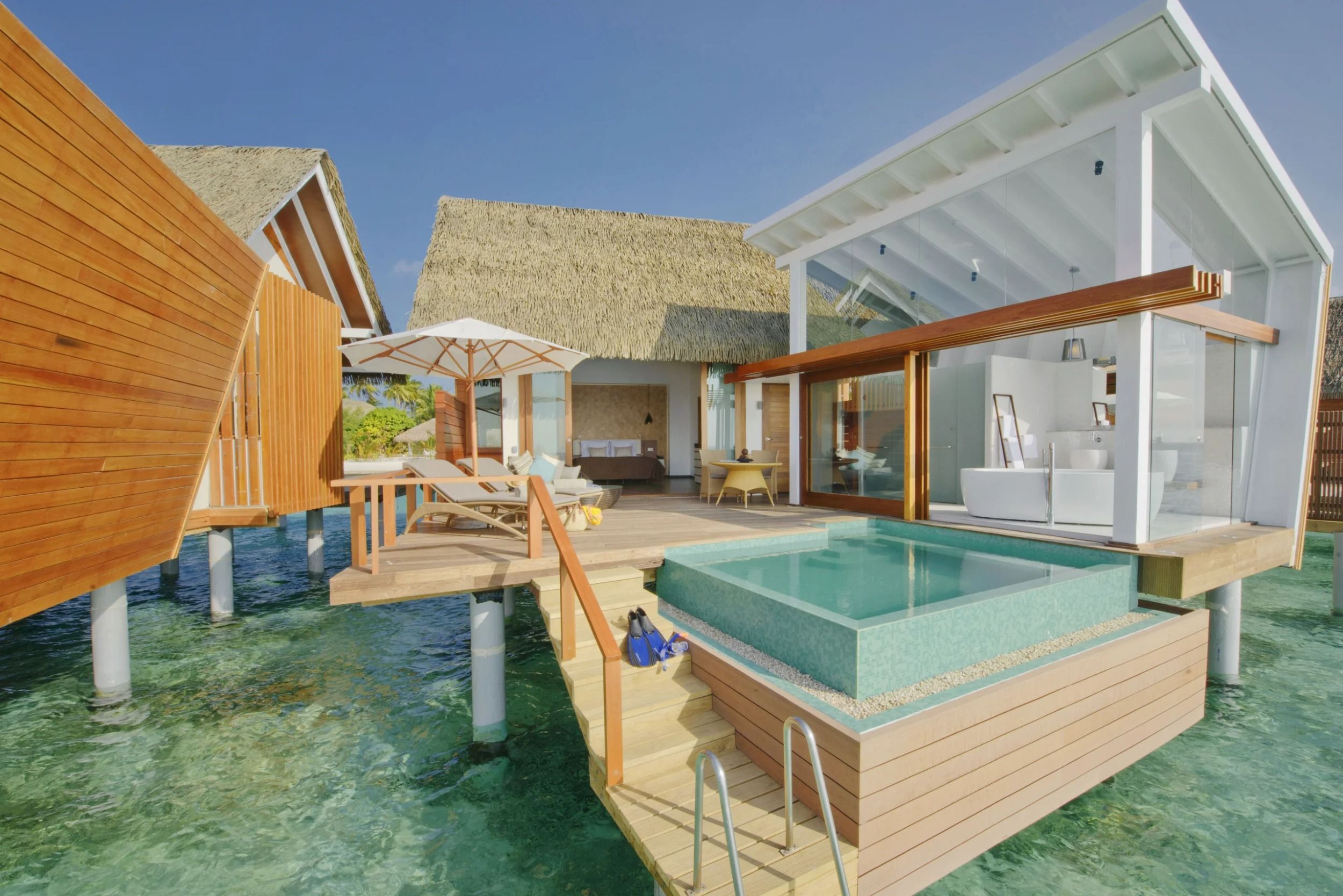 Ocean Pool Villa - Exterior Pool - Kandolhu Maldives
