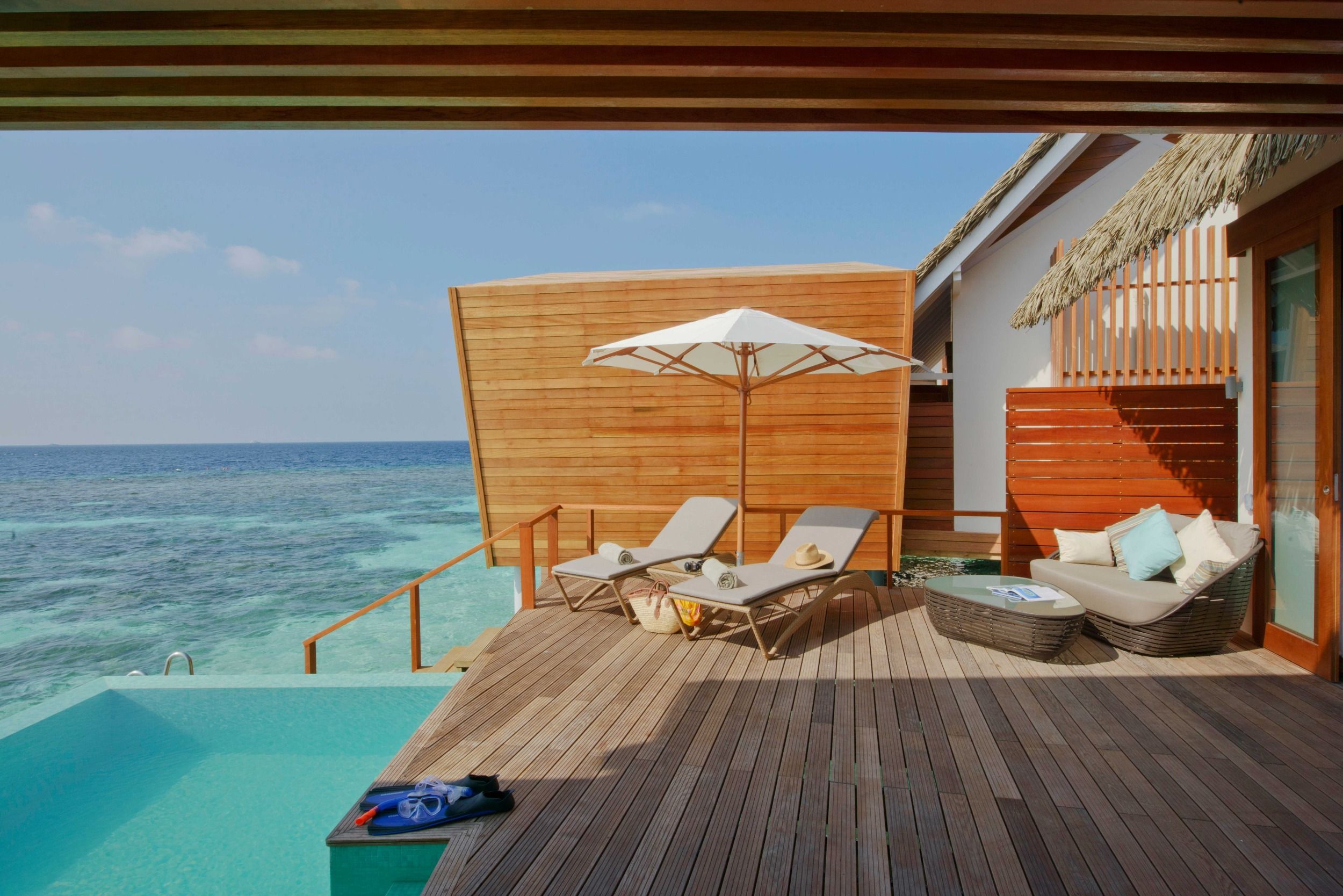 Kandolhu Maldives  Water Villa Exterior