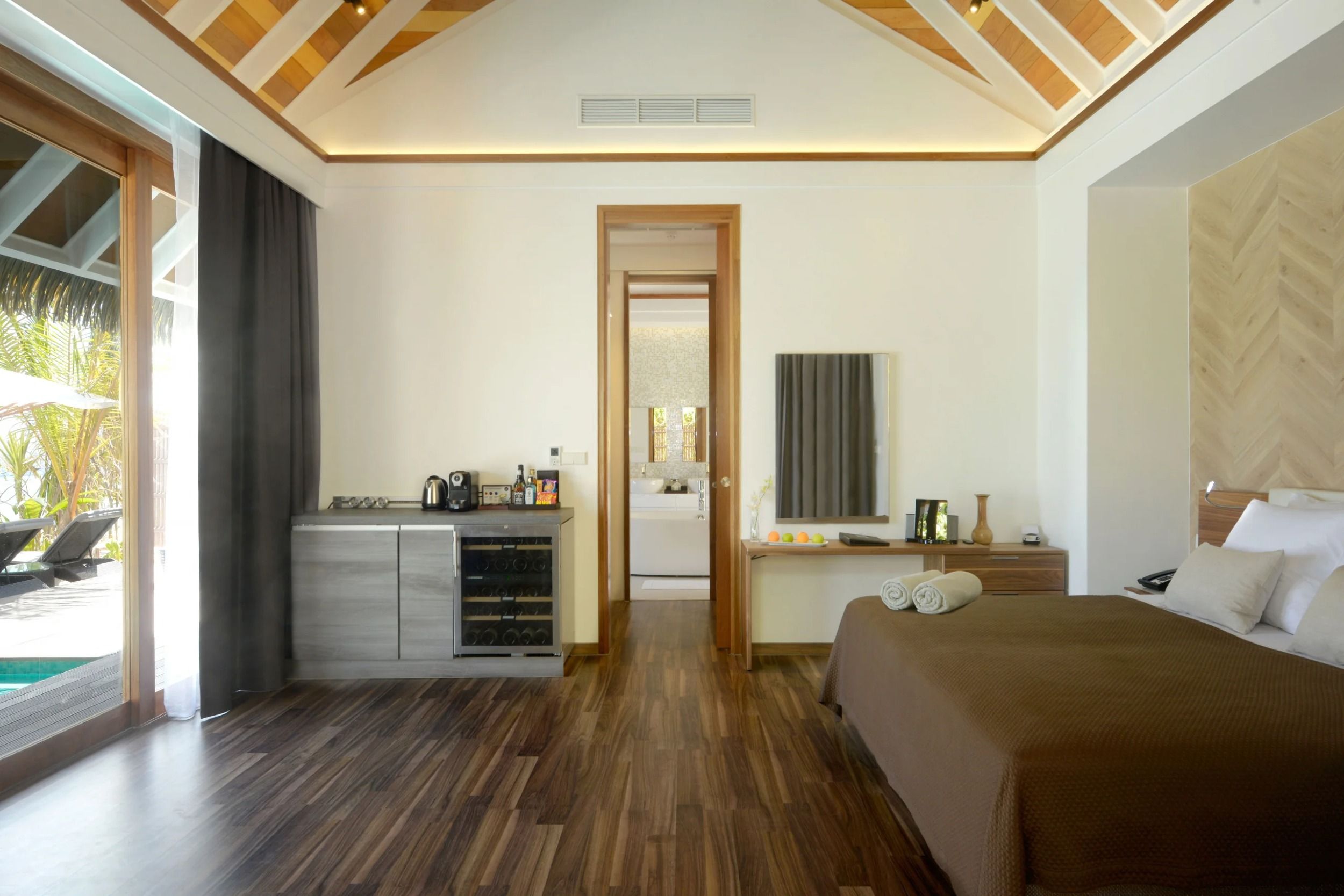 Pool Villa - Bedroom - Kandolhu Maldives