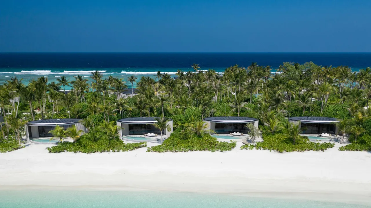 The Ritz-Carlton Maldives, Fari Islands