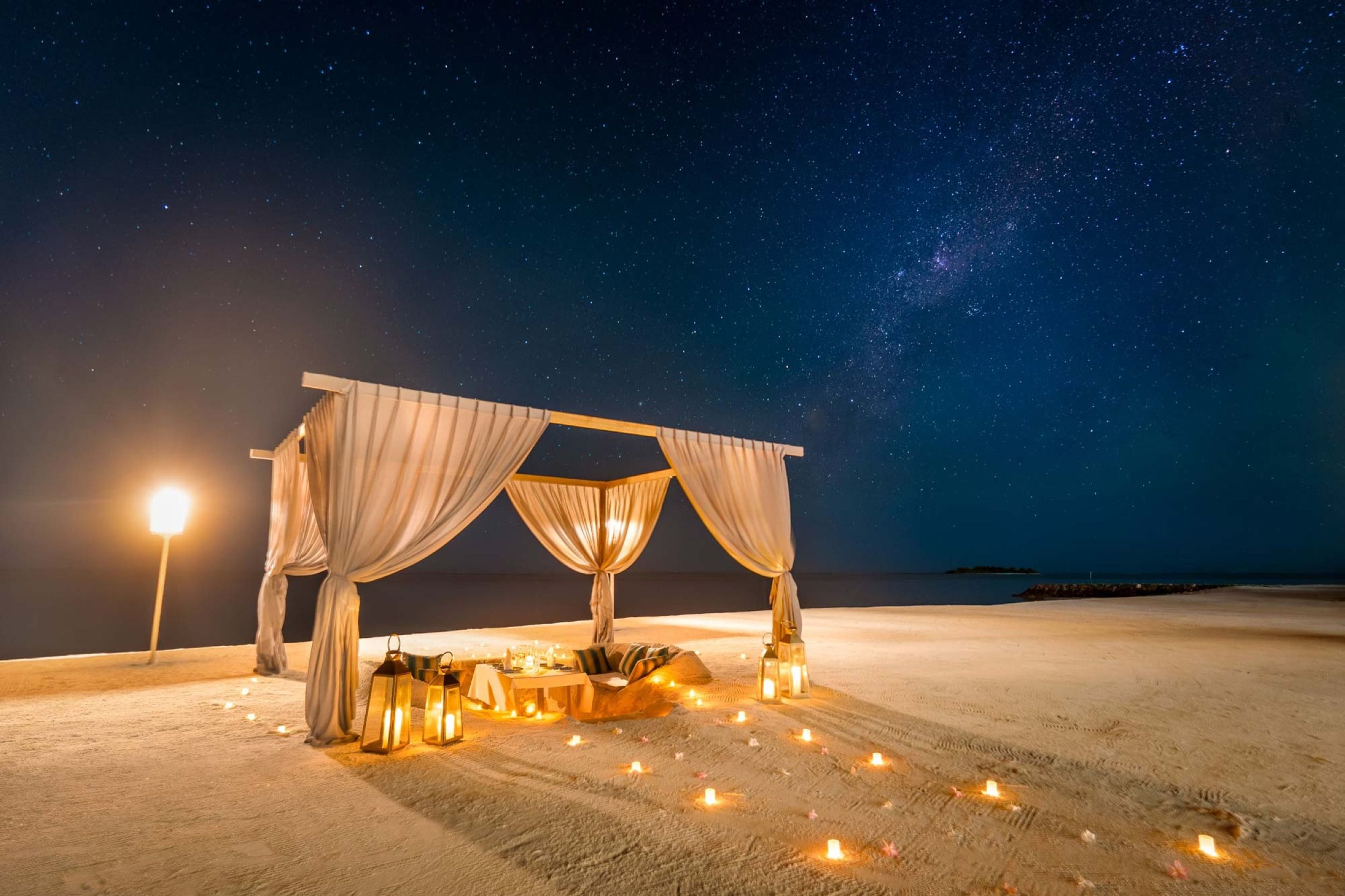 Madifushi Private Island Maldives - Private Beach Dinner