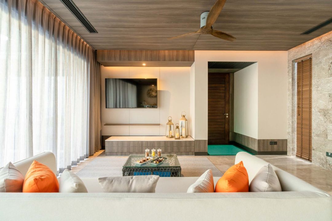 Madifushi Private Island Maldives - Grand Madifushi Aqua Pool Villa - Living area