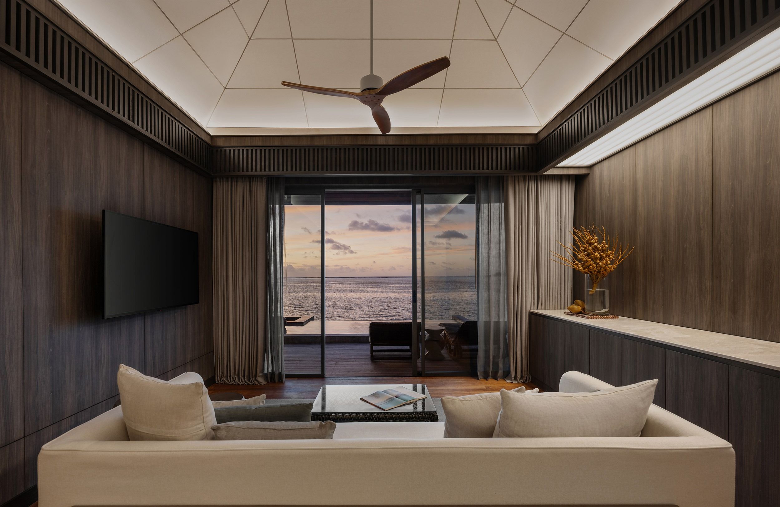 Madifushi Private Island Maldives - Aqua Pool Villa Sunset View - bedroom