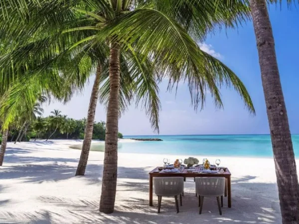One&Only Reethi Rah Grand Beach Villa with Pool