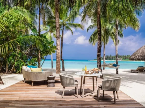 One&Only Reethi Rah Beach Villa Terrace
