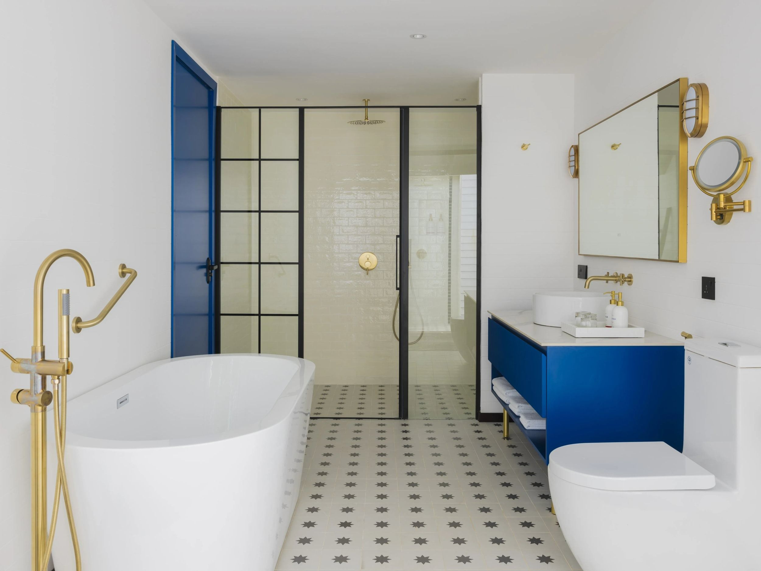 Two Bedroom Beach Villa with Two Pools Bathroom