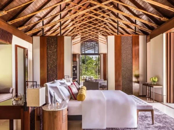 One&Only Reethi Rah Grand Residence with Pool