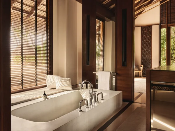 One&Only Reethi Rah Grand Residence with Pool