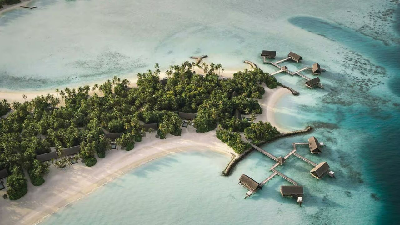 Lars Raj Maldives One&Only Reethi Rah Maldives – Luxury Private Island Resort