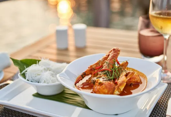 Siyam World Restaurant - Takrai