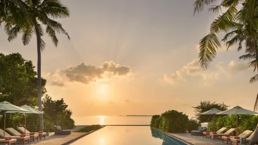 Siyam World Adults Only Infinity Pool Bar - Mint