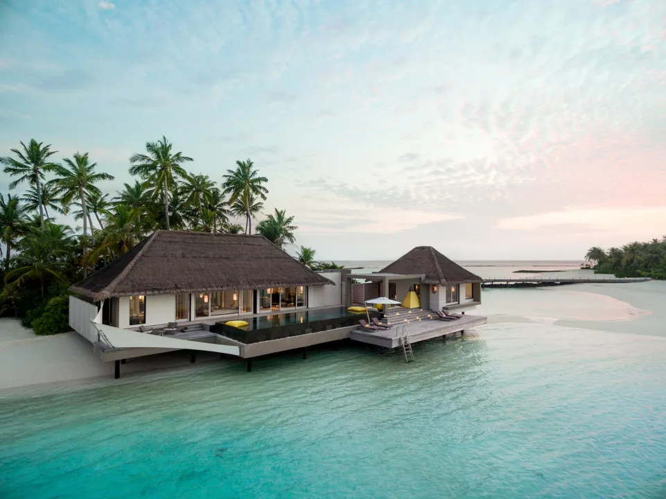 Four Seasons Resort Maldives at Kuda Huraa